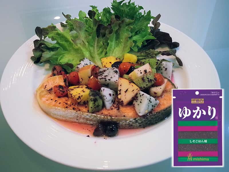 Salmon with friut salad yukari copy