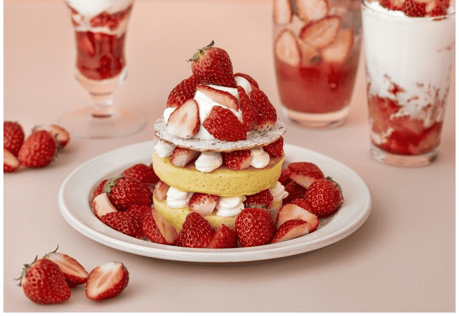 strawberry mille-feuille pancake