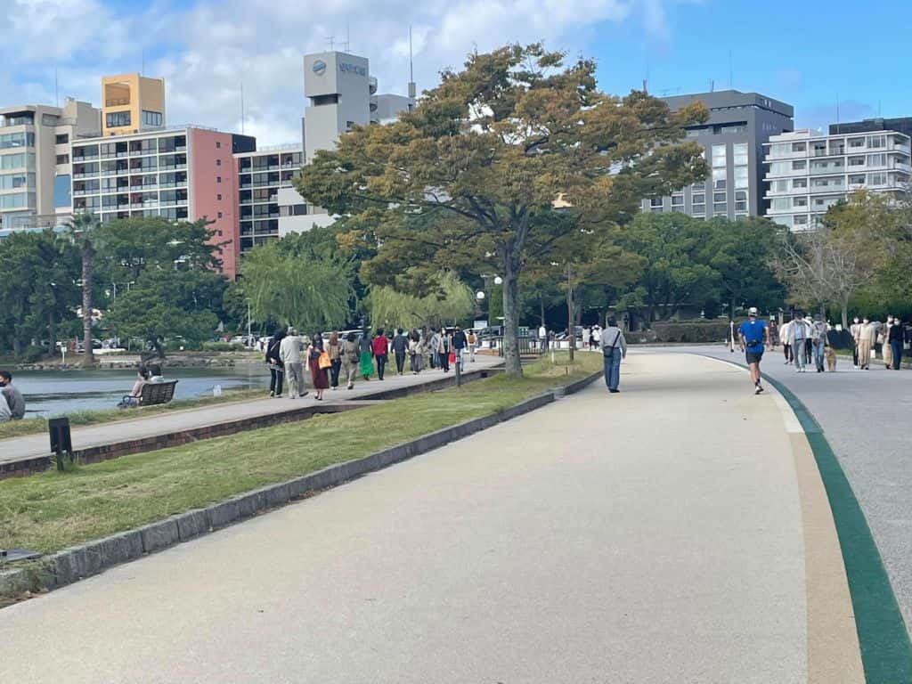 สวนสาธารณะโอโฮริ (Ohori Park) กลางเมืองฟุกุโอกะ Fukuoka
