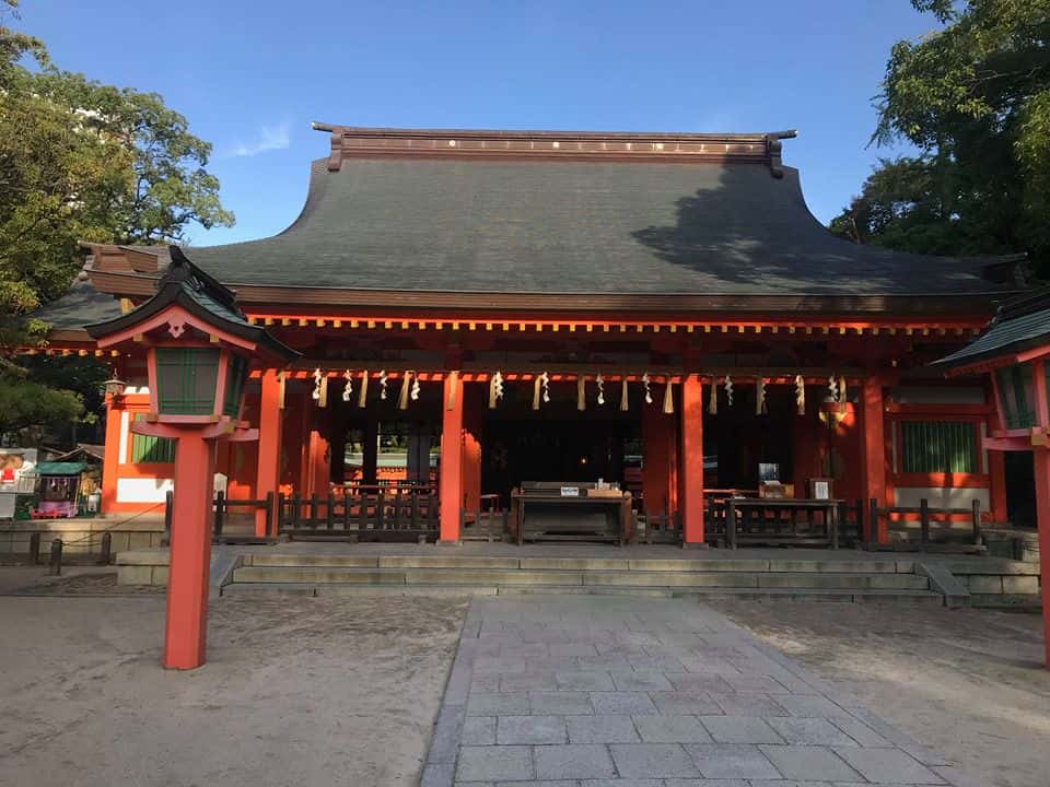 ศาลเจ้าสุมิโยชิ ฟุกุโอกะ (Sumiyoshi Shrine) ศาลเจ้าห้ามพลาดในฟุกุโอกะ