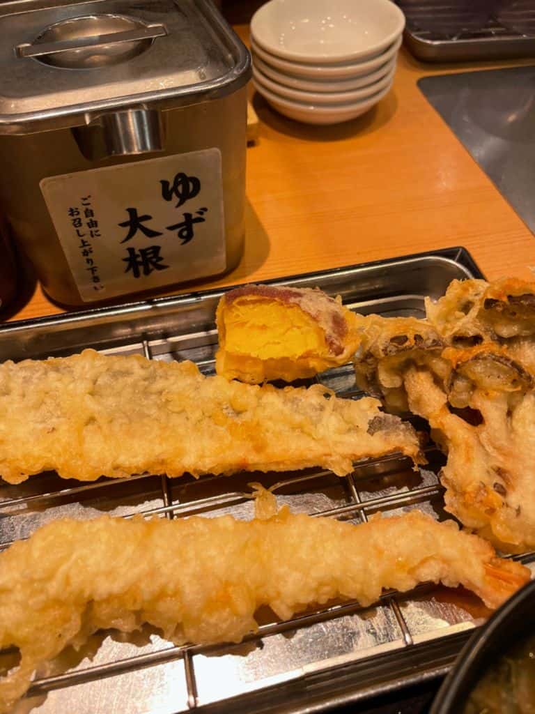 Tempura Makino เทมปุระเจ้าอร่อยแห่งโกเบ Kobe พร้อมไข่ออนเซนสุดฟินน~