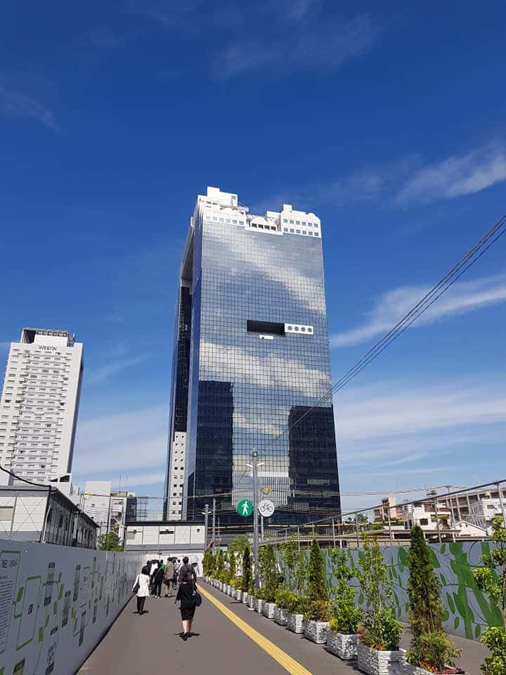 โอซาก้า(Osaka) อุเมดะ สกาย บิวล์ดิ้ง (Umeda Sky Building)