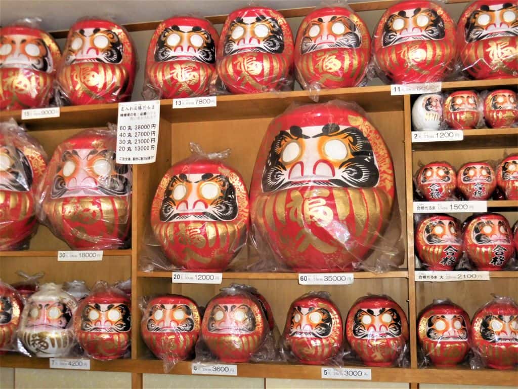 ตุ๊กตาดารุมะ วัด Shōrinzan Daruma-ji 