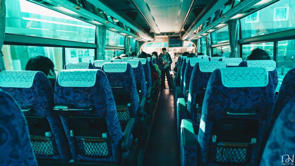 ไปชิราคาวาโกะ (Shirakawa-go) ด้วย Kaetsuno World Heritage Bus วันที่เดินทาง 3/11/60