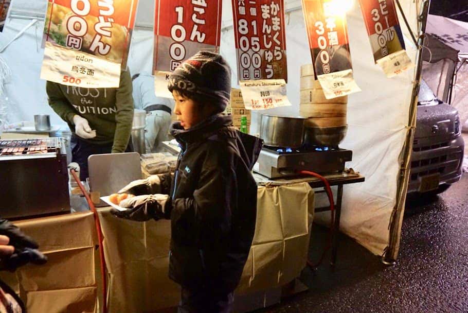 เทศกาลโยโคเตะคามาคูระมีร้านอาหาร